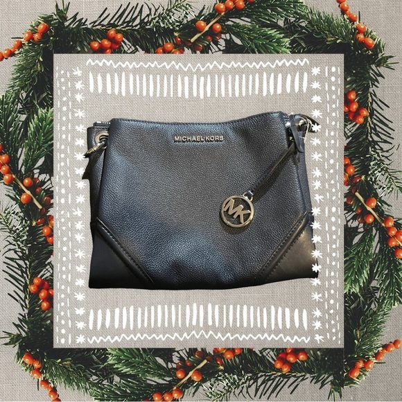 Michael Kors Handbags - Michael Kors Nicole Logo Crossbody